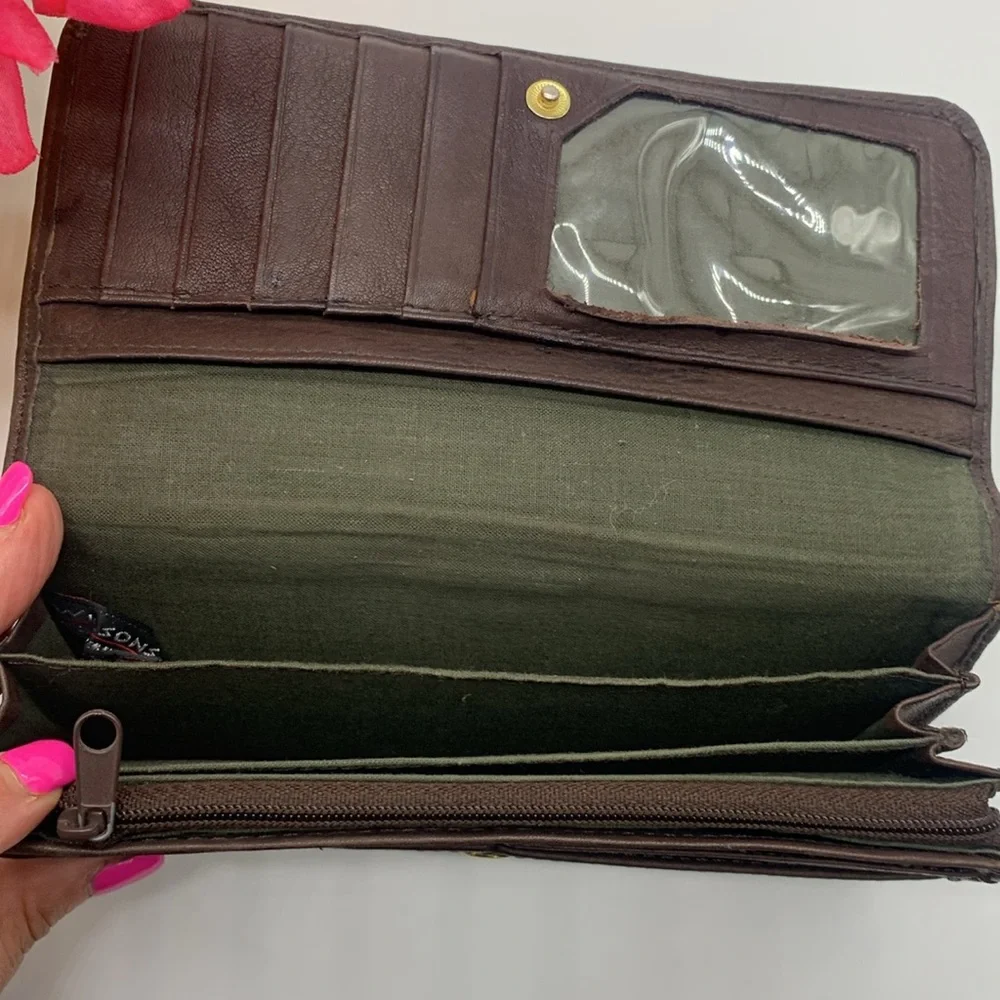 Wilsons Leather Chocolate Brown Wallet Standard Size